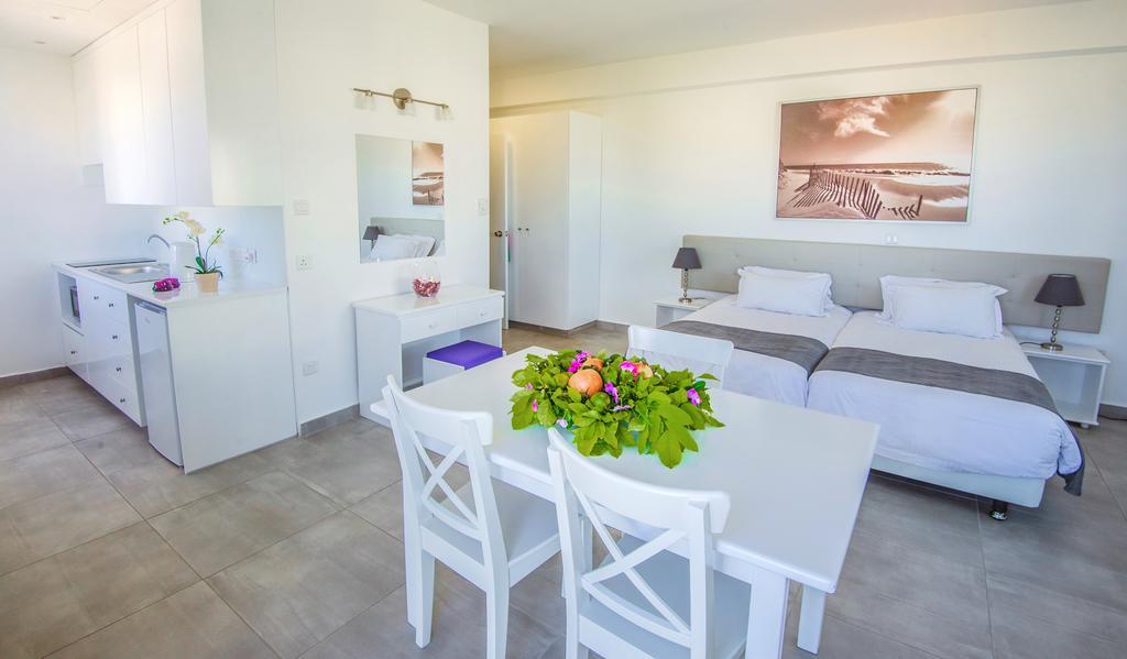 Alva Hotel Apartments Protaras Exterior photo